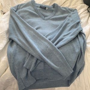 MICHAEL YORK COLLECTION SWEATER